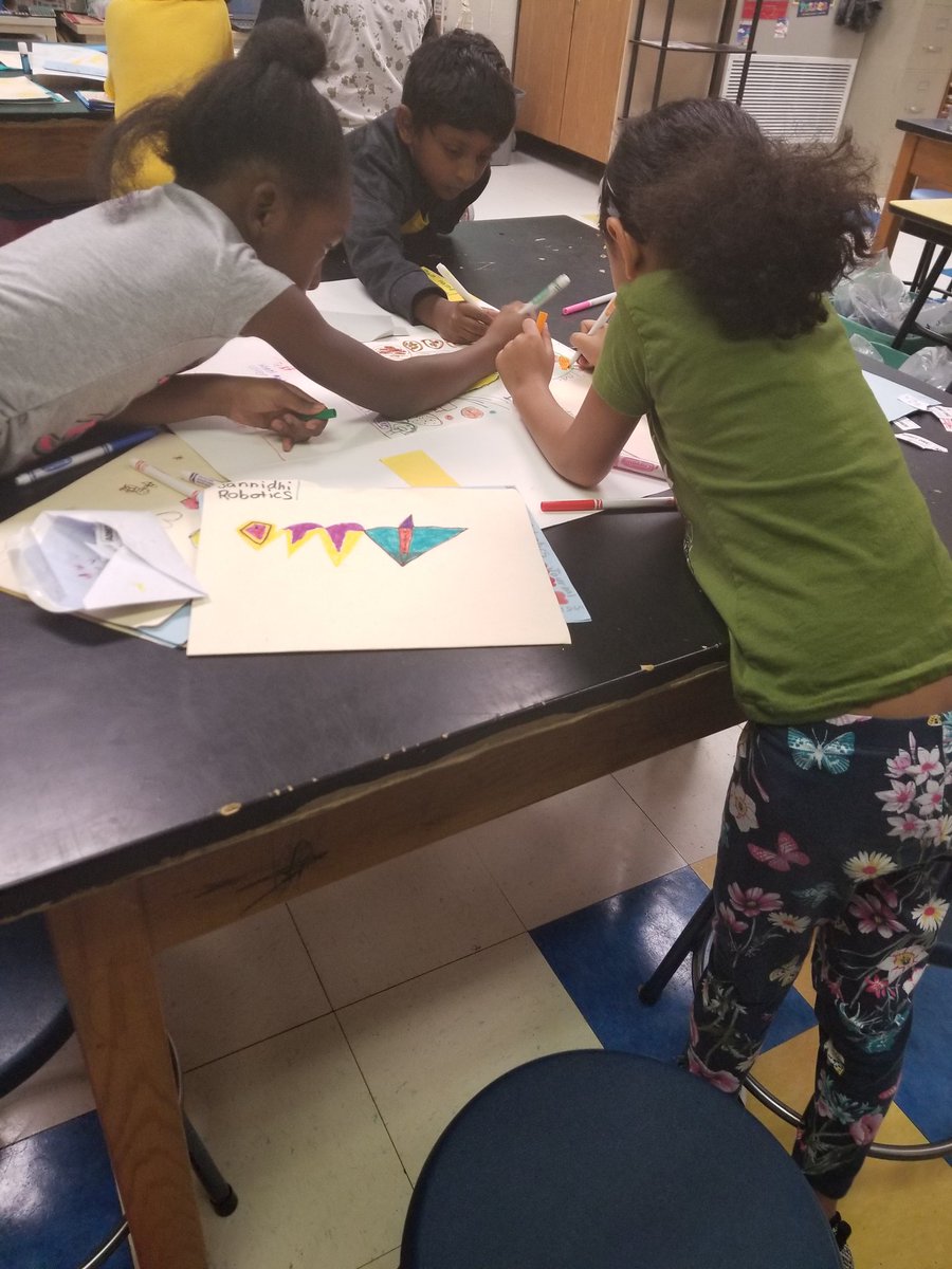 wake_ncae's tweet photo. In Mr. Shore's class #growinginquirers working on simple machine presentations after building wheelbarrows! Look at those elective choices! @FullerPTA @WCPSS #ElectedOfficialsVisit2018 #FullerElementary #FullerFalcons #WhatStartsHereChangesEverything https://t.co/a9Eb6e20fS