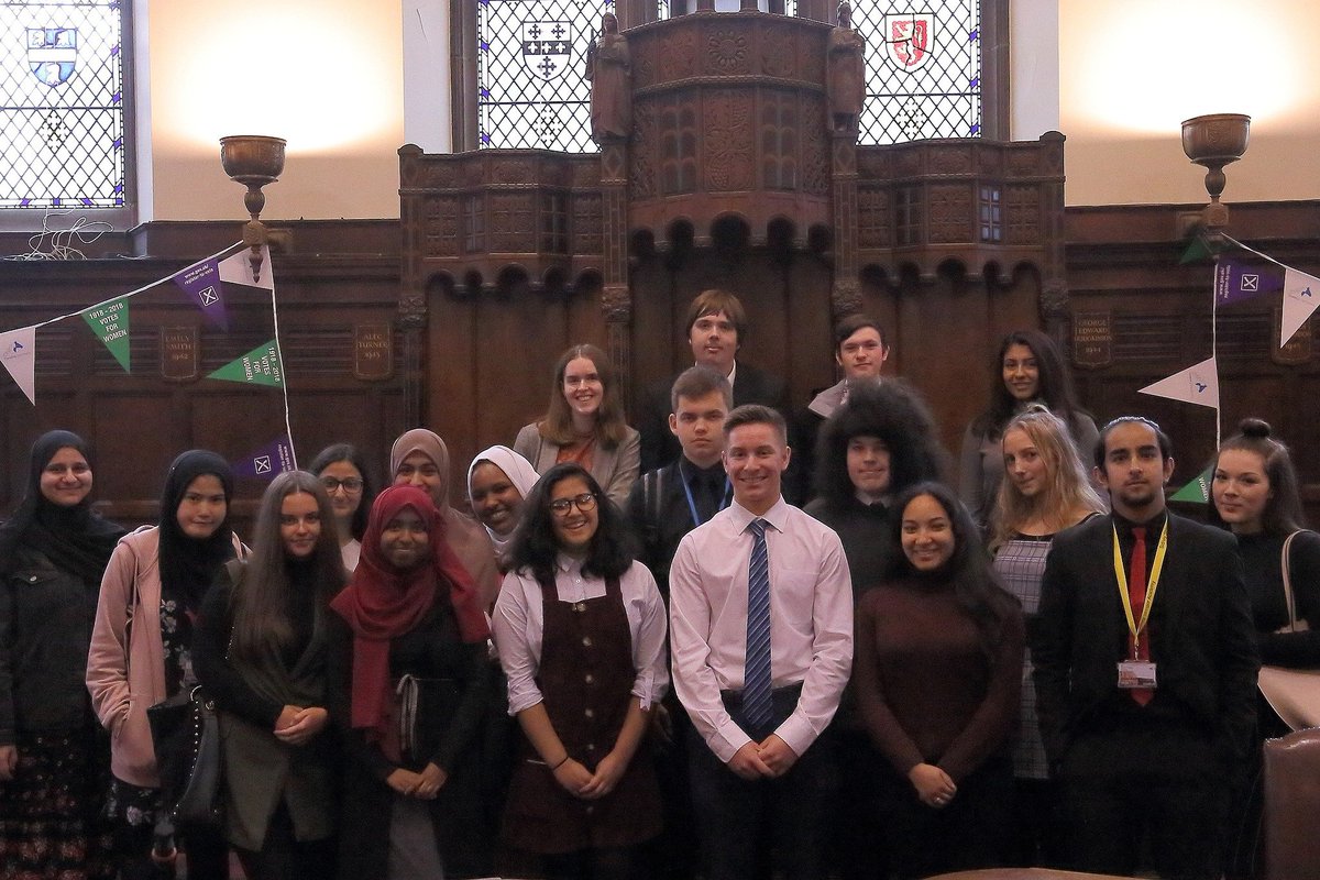 coventrycc's tweet photo. Year 12 students from @finhampark  Sidney Stringer and @Whitley_Academy  had a tour of the Council House today and took part in a workshop as part of #localdemocracyweek https://t.co/KpU7Ph2ePn