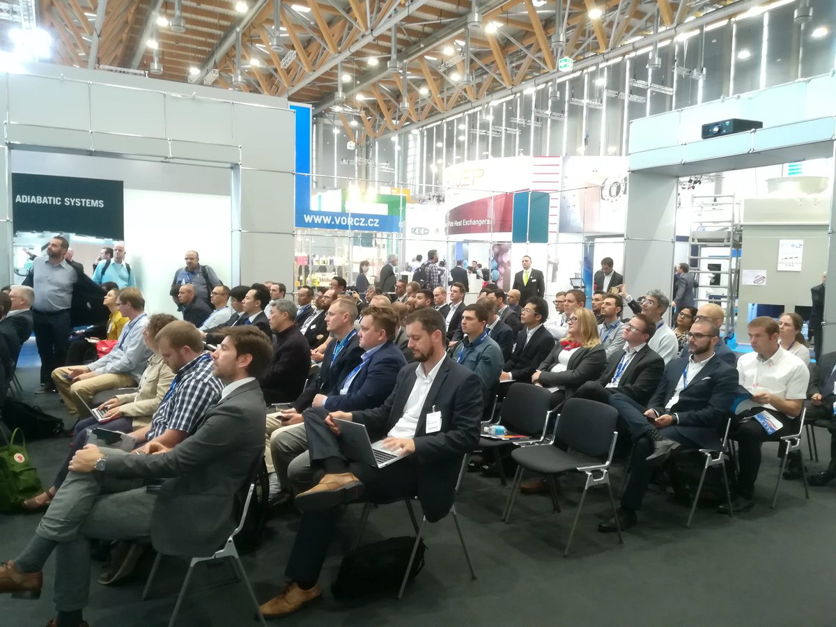 shecco's tweet photo. .@shecco ’s Klara Zolcer Skacanova presents the recently published #LifeFront report on the impact of standards on hydrocarbon refrigerants in Europe at #Chillventa!
#GoNatRefs #sheccoBase @klarashecco https://t.co/tHfU1YxdGY