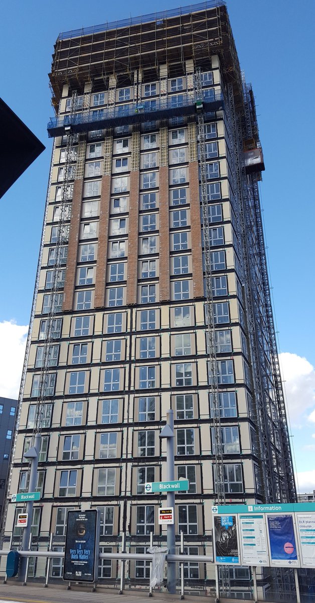 Excited about the progress on Blackwall Reach with @SwanHousing and <a href="/Hill_Group_UK/">Hill_Group_UK</a> The 24 storey tower and two 10 storey flat blocks are now structurally complete and installation of the façade is rapidly progressing.