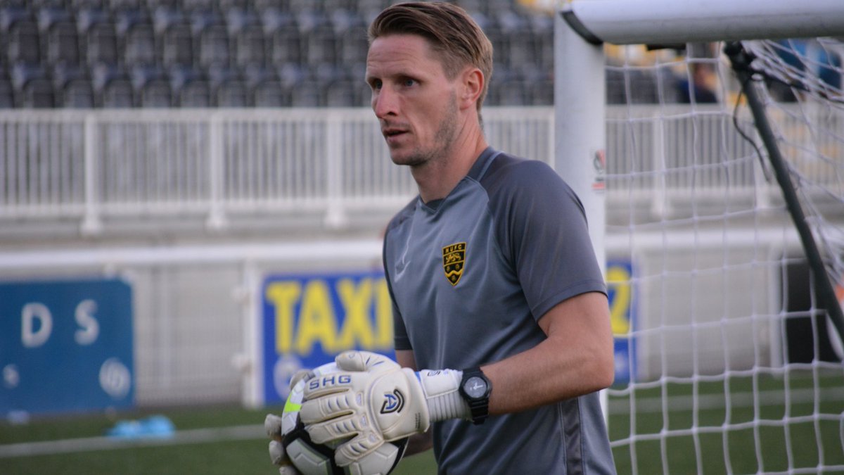 maidstoneunited's tweet photo. ⚽️ Lee Worgan and his coaching team are back at the Gallagher tomorrow evening for the club’s Development Centre.

It’s open to children in school years 2 to 9. Sign up online: https://t.co/5antgQAdcM https://t.co/X1F4vYGAat