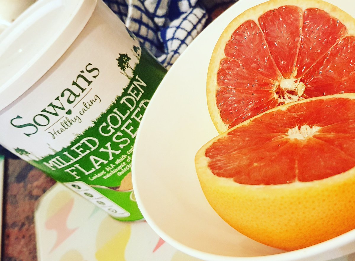 RuthyMcD's tweet photo. I've recently started adding @SowansIreland Flaxseed to my grapefruit every morning. Anyone other serving suggestions?
#lsnreview #fitfood #irishfitfam https://t.co/jZ8OxIuXls