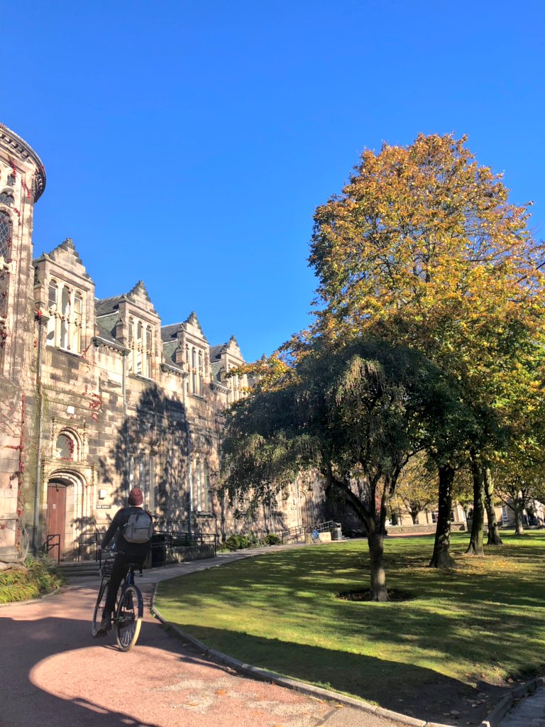 Nice to be back in my old uni @aberdeenuni / dept (chemistry) and catch up with @SylviaSoldatou @Rubyt0es @anapayopayo -> giving a seminar to all my undergraduate lecturers tomorrow, 13 years after graduating with my MChem 😬 #marinebiodiscovery