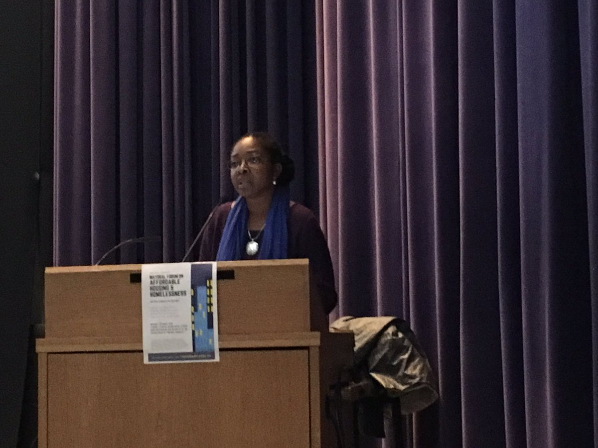 voicesofscarb's tweet photo. Thank you Angela Robertson for being an amazing moderator and contributing to the success of the Housing Pledge: Mayoral Forum #TOHousingPledge https://t.co/JzhR9RpV6x