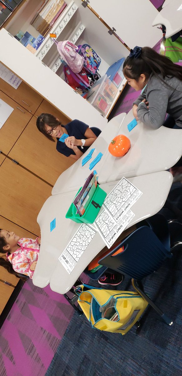 MrsHerreraHuang's tweet photo. I had 7 students show up for tutoring so my kiddos Juliana and Jacob came to the rescue. My daughter was even describing what her 1st grade teacher taught her. Thank you Mrs. Hughes @cfisdowens @GR_Houston #CFISDspirit #35yearsoflearning https://t.co/u4IZE026BX
