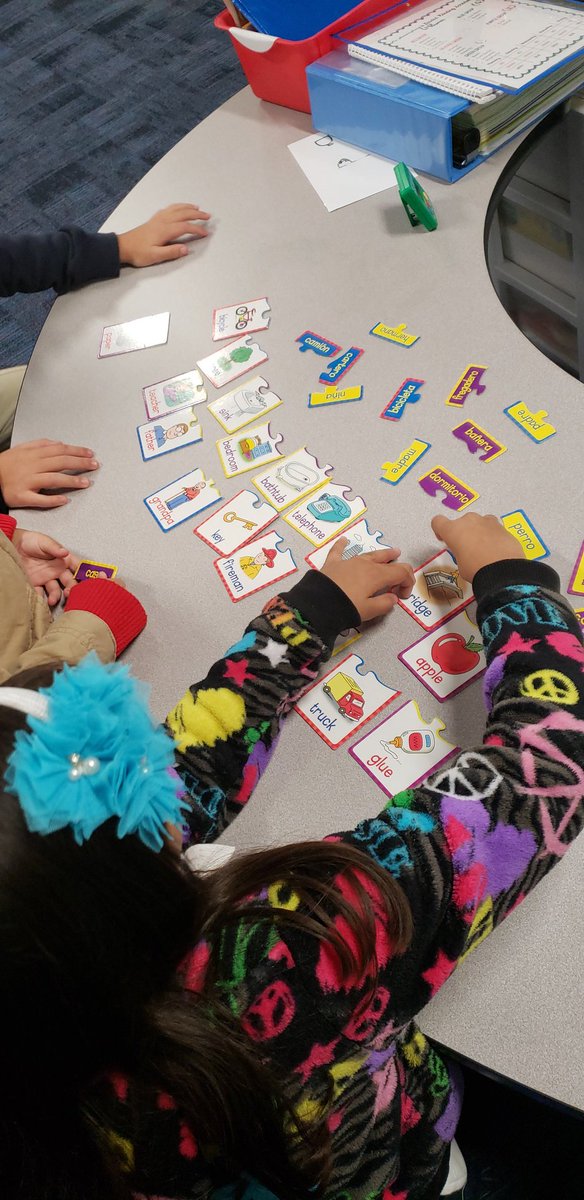 MrsHerreraHuang's tweet photo. I had 7 students show up for tutoring so my kiddos Juliana and Jacob came to the rescue. My daughter was even describing what her 1st grade teacher taught her. Thank you Mrs. Hughes @cfisdowens @GR_Houston #CFISDspirit #35yearsoflearning https://t.co/u4IZE026BX