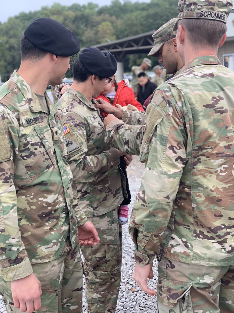 W_CFistPLT's tweet photo. Congratulations to SSG Lomeli , and SPC Most for graduating Air Assault Course. Class number AA 40-18 (what class are we in)Great job!⛩️♠️
@RealRAK97 @WCurrahee6 https://t.co/oJi6r3PDku