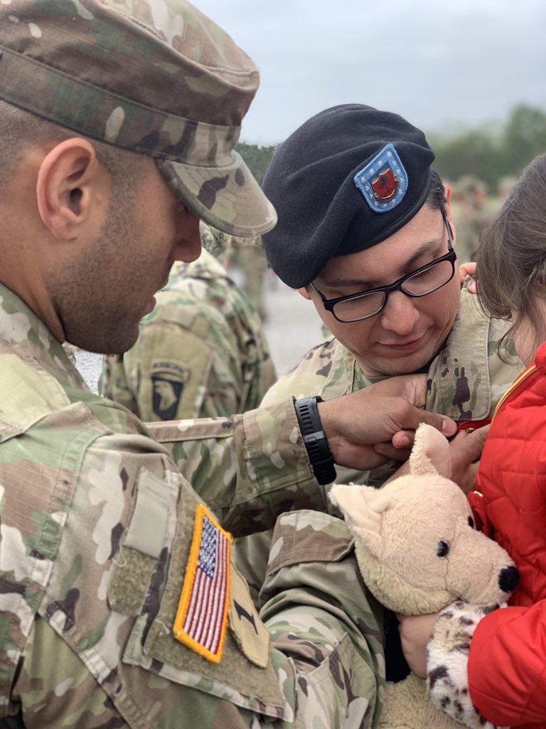 W_CFistPLT's tweet photo. Congratulations to SSG Lomeli , and SPC Most for graduating Air Assault Course. Class number AA 40-18 (what class are we in)Great job!⛩️♠️
@RealRAK97 @WCurrahee6 https://t.co/oJi6r3PDku