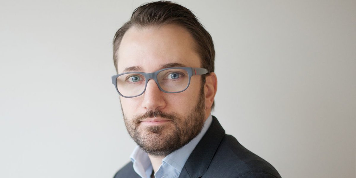 mondedesgeu's tweet photo. Sous le charme au bout de quelques mois de stage au sein de @setec_tpi, Gregory Viel n’hésite pas quand le DG lui demande simplement : « Alors, on continue ?"
https://t.co/pWpnKZ2ILc https://t.co/TJg52FM5C1