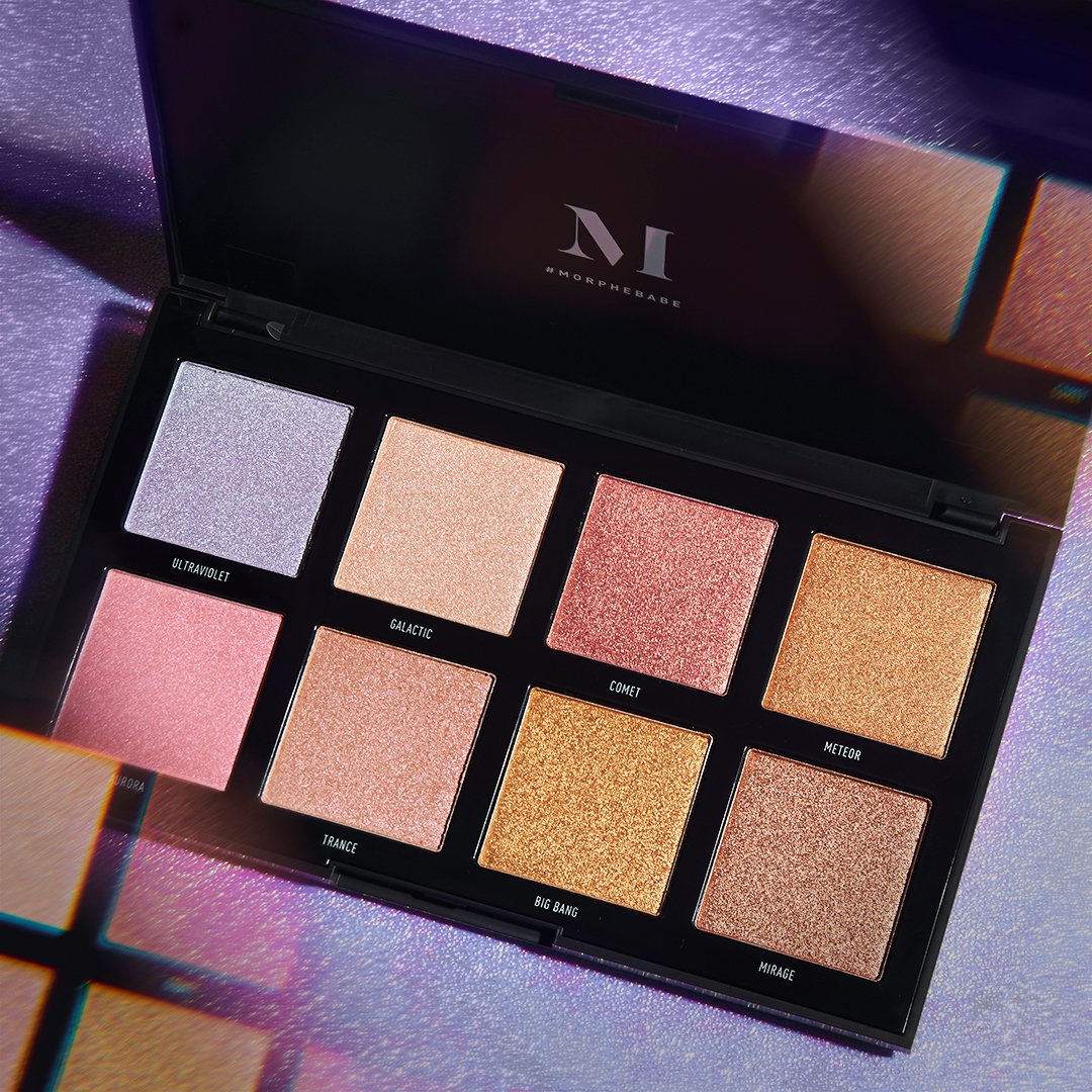 MorpheBrushes's tweet photo. You can open ONE present now. 😘 ✨ Introducing the 8S Stellar Impact highlighter palette, your first glimpse at our upcoming #Holiday Collection. And guess what? You can shop this stunner right now 👉 https://t.co/OpWWqLNjSB 😘⚡️ #StellarImpact https://t.co/juRNmHKIHO