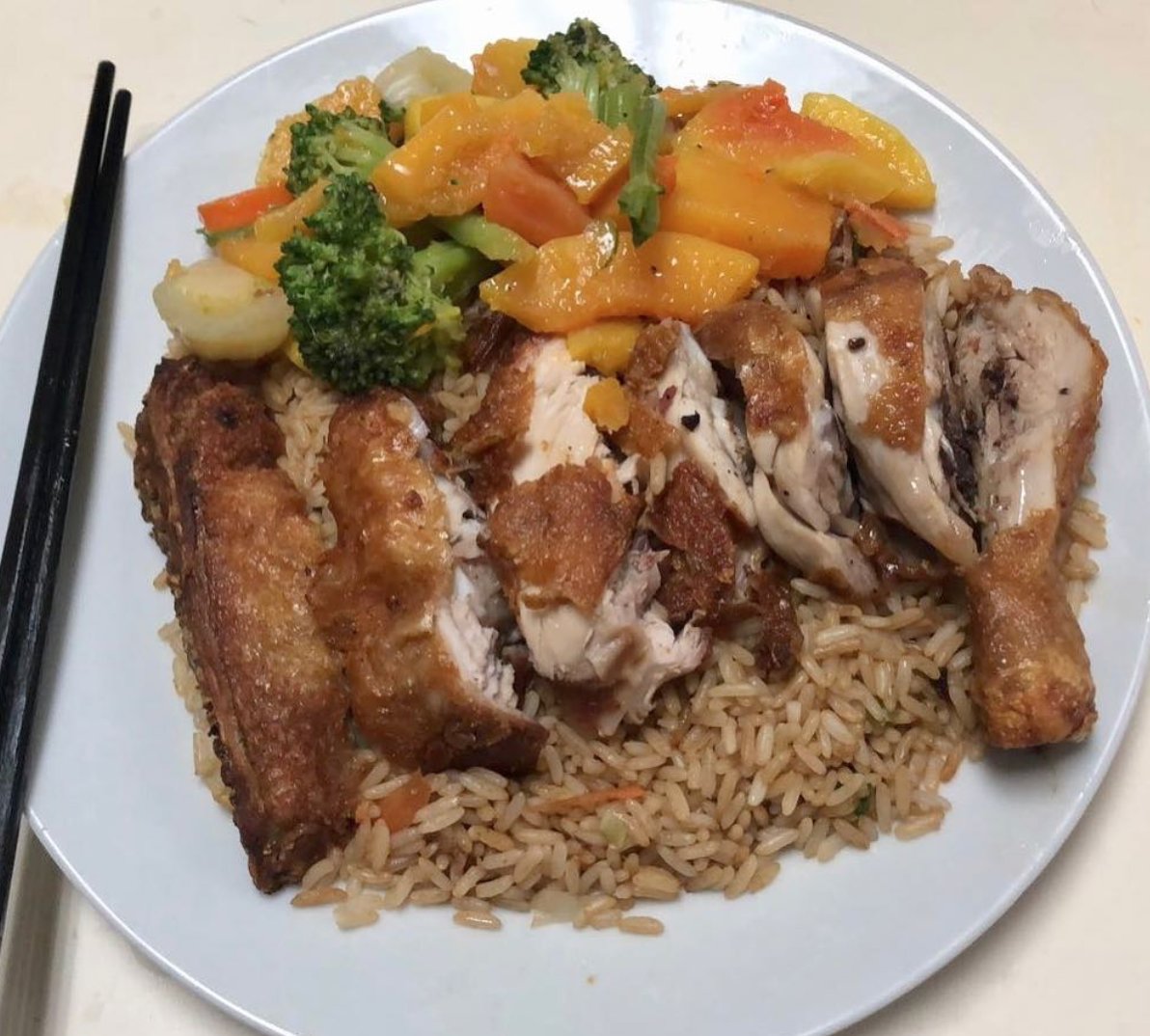 hopscotchfetch's tweet photo. Repost @hokwongrestaurant What better way to start the weekend than with some Chinese takeaway #chinesefastfood #foodinstagram #foodie #weekendfood #barbados #barbadosrestaurants https://t.co/W39a7QZ02j