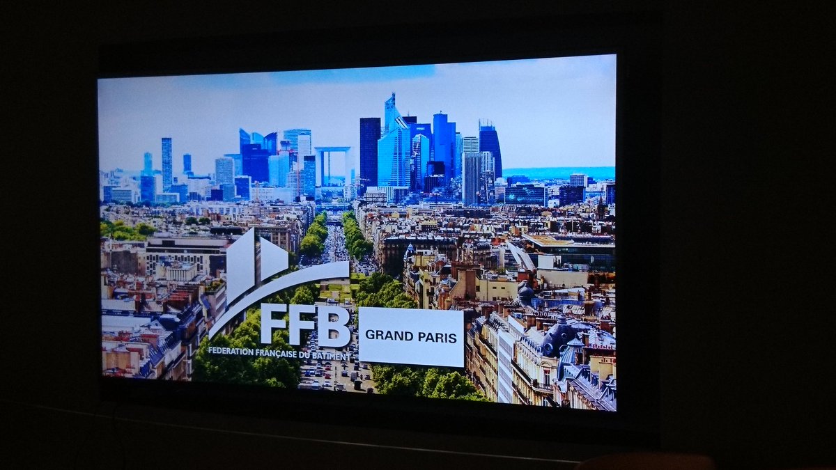 Pitch pour @HESUSCorp au Club des entrepreneurs de la <a href="/FFBatiment/">FFB - Fédération Française du Bâtiment</a>
C'est parti pour parler #greentech et #EconomieCirculaire aux entrepreneurs du bâtiment !
Cc <a href="/EmmanuelCazeneu/">Emmanuel Cazeneuve</a>