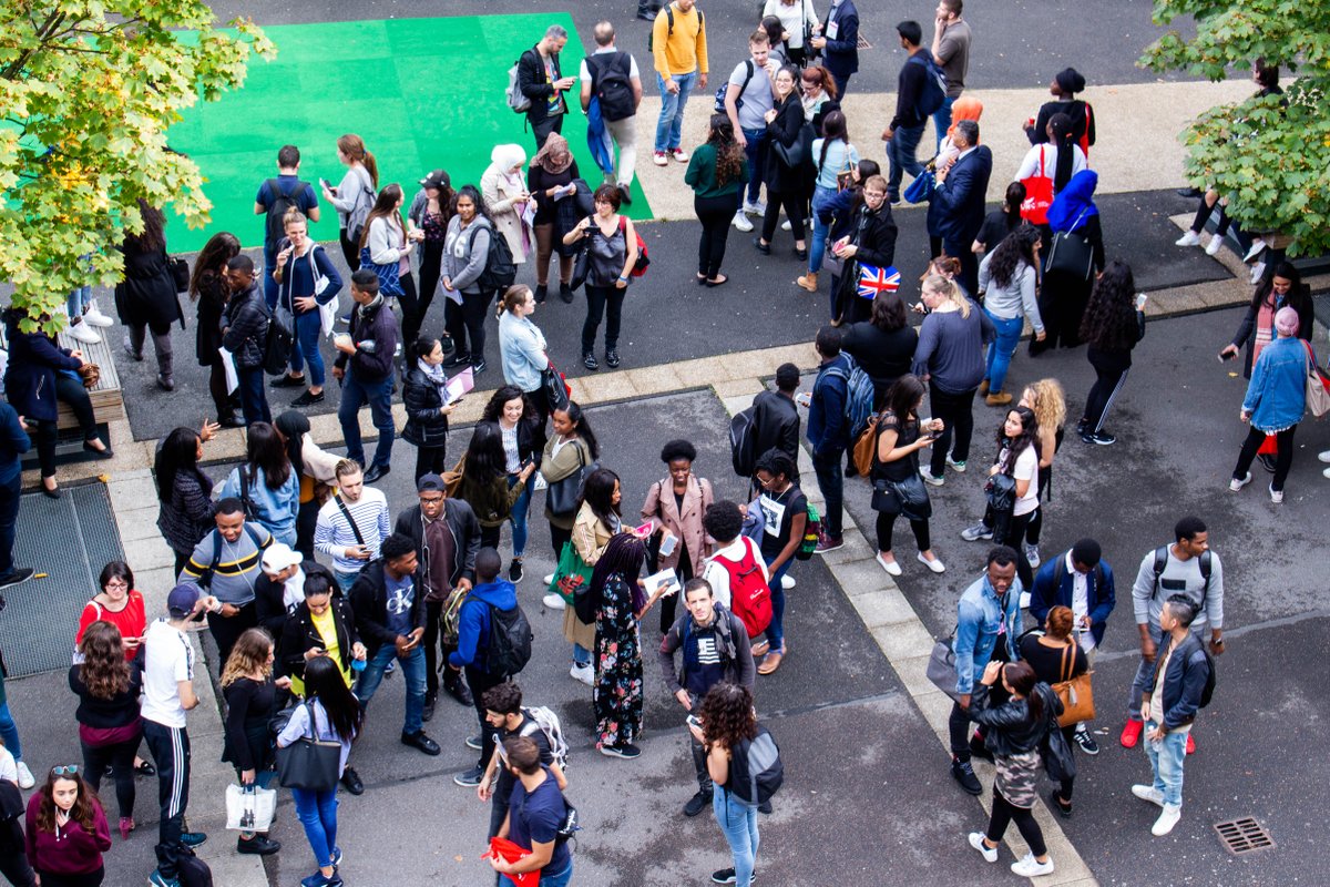 UPECactus's tweet photo. Retrouvez toutes les photos du forum emploi #JobDaysUPEC 2018 sur notre page #Facebook https://t.co/Qx9W1yCeEw 📸📲 Encore merci à tous les participants et à @Apecfr 👏 #InsertionPro #ForumEmploi #ErasmusDays https://t.co/RQnFb7rZqo