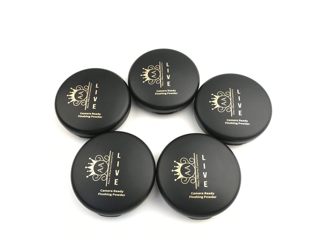 CosmeticsAlex's tweet photo. So excited to welcome them to our family #CameraReady pressed finishing powder #NewMakeup #ComingSoon #Indibrand #BeautyAllAround https://t.co/UwzOxB2zjJ