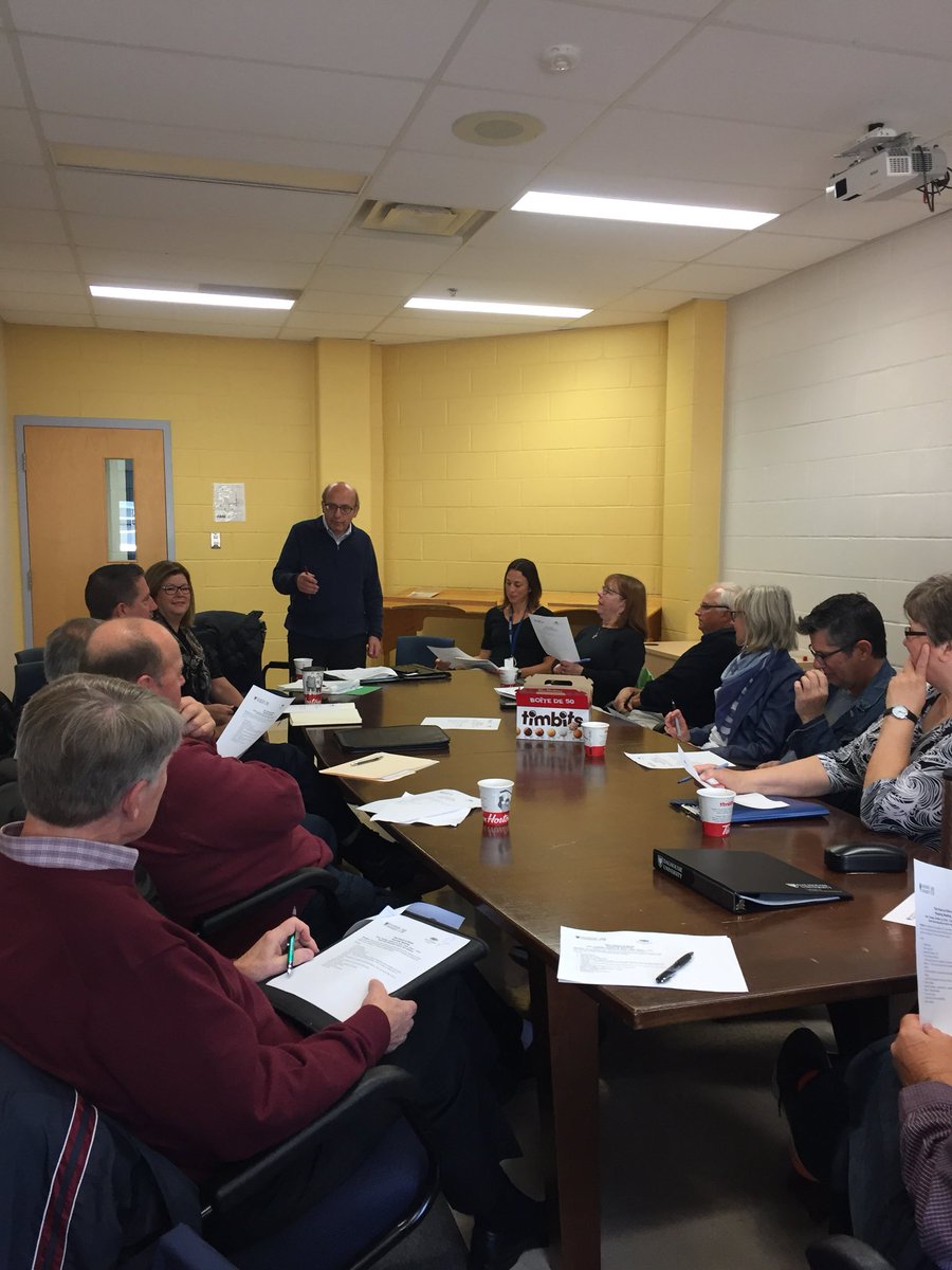 NewGlasgowNS's tweet photo. On October 23rd, the first ‘Future of Work’ Mentoring Plus session will take place at @NorthNova Education Centre. Retirees will share career knowledge with grade 10’s as they begin to think about their future. #SilverEconomy @NSSeniors @MSVU_NSCA #DalhousieContinuingEducation https://t.co/rWVcclgMGT