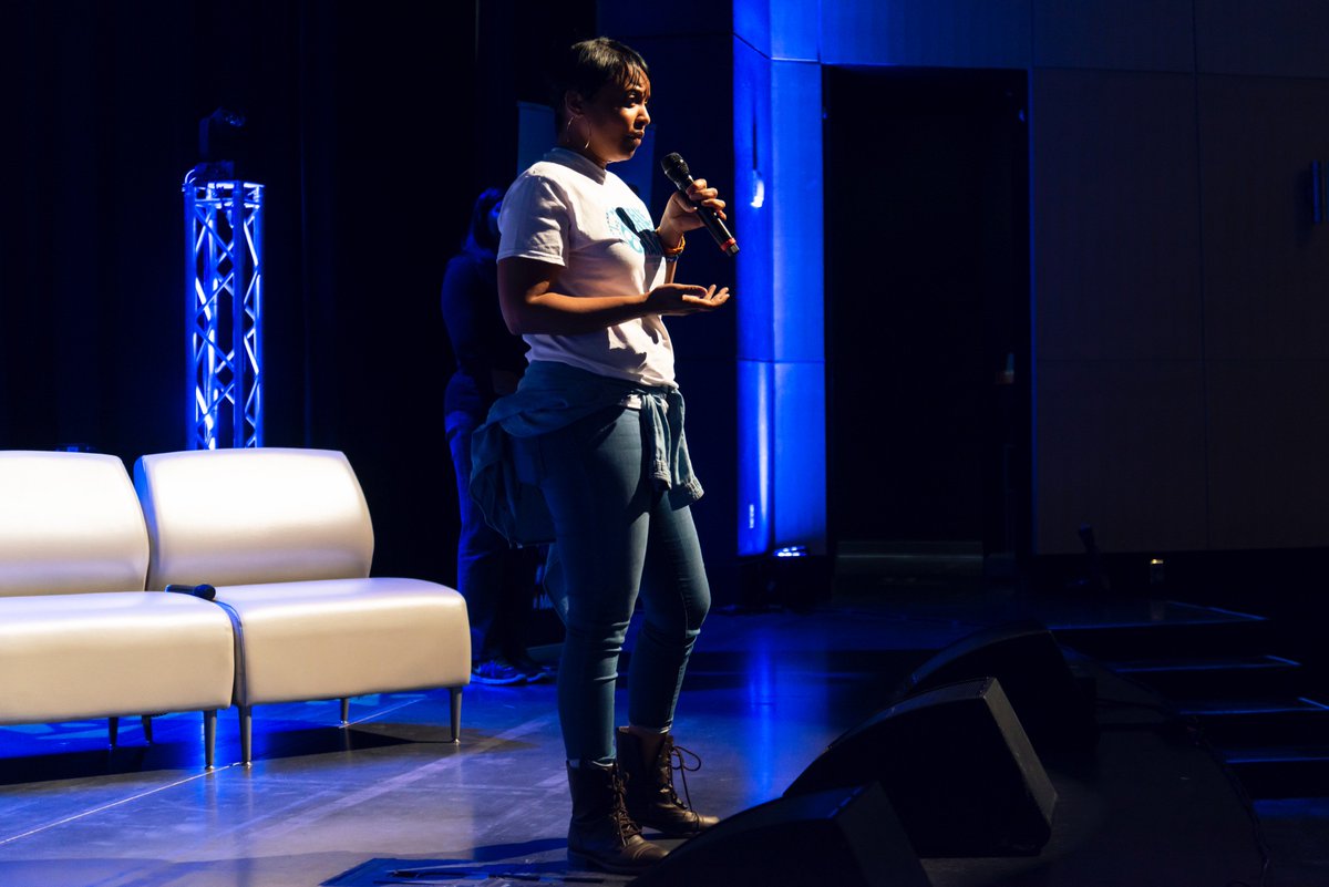 recatl_'s tweet photo. This past Saturday, we also had the honor of hosting the Mobile Movie Makers Fest! We had a very successful panel of judges that were insightful and there to help breed the next generation of filmmakers! https://t.co/qhXCVueHov