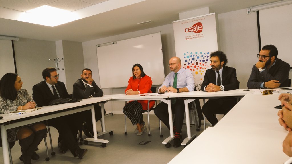 eloisansegundo's tweet photo. Enorme la labor que está llevando a cabo la @FundacionCEU por el emprendimiento y la empleabilidad de los jóvenes. Seguro que les interesa @ceje_network, representación en #España del concepto internacional #JuniorEmpresa, que lleva ya 30 años desarrollando ambas vertientes https://t.co/vT070DDSIN