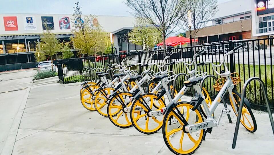 VBikesTech's tweet photo. It’s cold outside, don’t forget to stay warm!
#vbikes
https://t.co/n1XA3s9BiD https://t.co/UnoZdERaLh