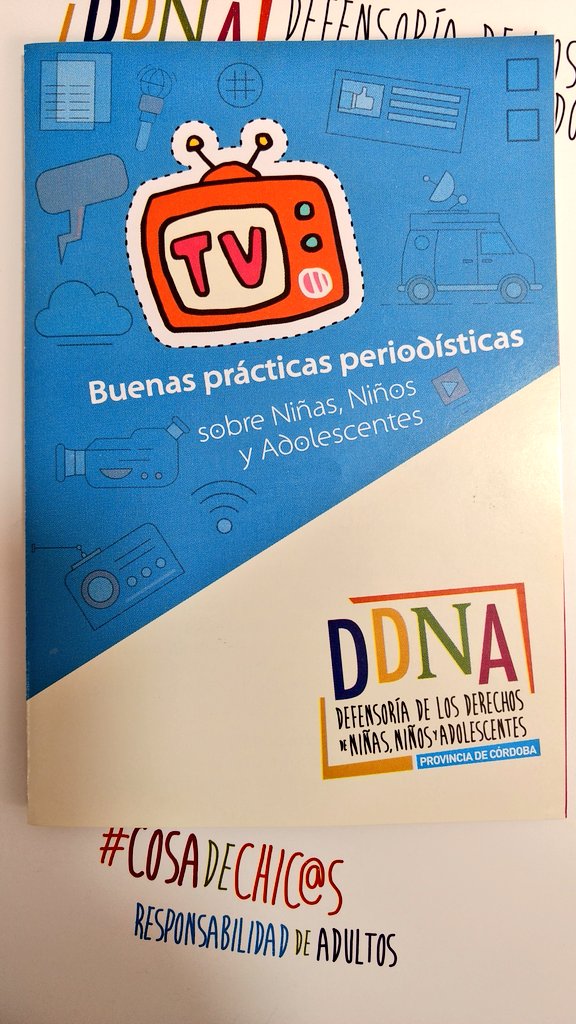 CesarGiraudo's tweet photo. Buenas prácticas periodísticas sobre niñas, niños y adolescentes creada por la @DefensoriaCba.

Un punto que destaco: "incorporar la voz de l@s chic@s" para el tratamiento del acontecimiento.

#CosaDeChicos #ResponsabilidadDeAdultos (cómo abordar a ese #nnya). https://t.co/bKKoOuKaKc