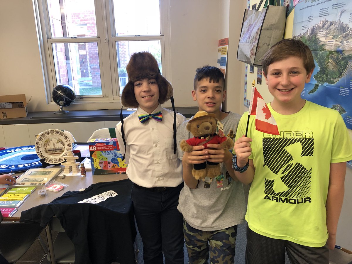 mscouto128's tweet photo. Coutokopoulus is back for the first museum of the year! Kids learning about North and South America through the artifacts! #globalawareness #empathy #inspirecuriosity https://t.co/iXiH8wgcyn