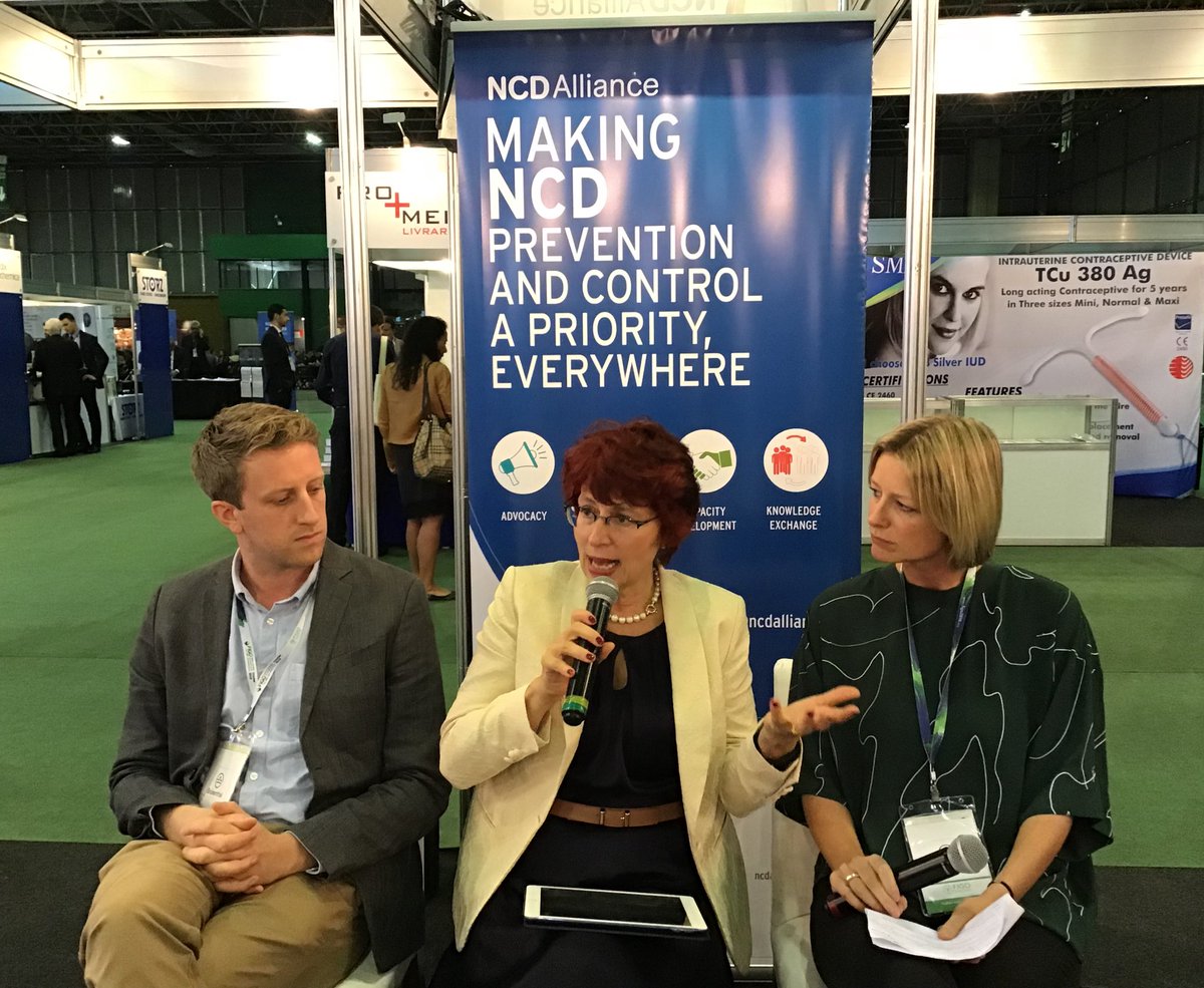 #obesity in reproductive age women is increasing in low-middle-income &amp; high-income populations affecting the #health of at least 2 generations. It increases the risk of #gestationaldiabetes #diabetes #cardiovascular disease &amp; #childhoodobesity.It is a vicious cycle !
#FIGO2018