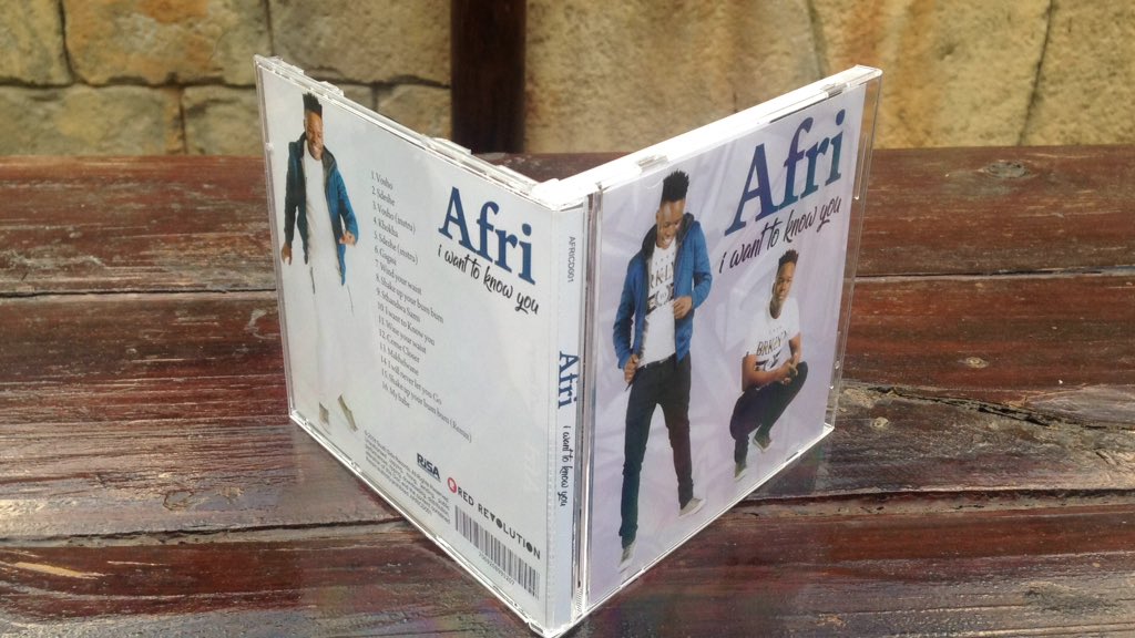 iamafri's tweet photo. #IWantToKnowYouByAfri

#AlbumisOut including #VoshoByAfri and #SdesheByAfri https://t.co/GoxDgLvcWy