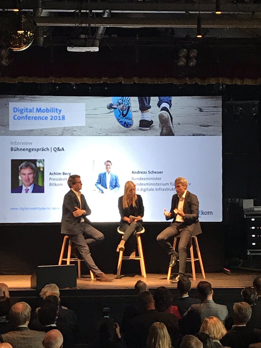 Bitkom's tweet photo. Das war die #dmco18! Ein großes Dankeschön an unsere Speaker, an die über 300 Teilnehmer und unsere Partner! https://t.co/d3KWJ5sVKh