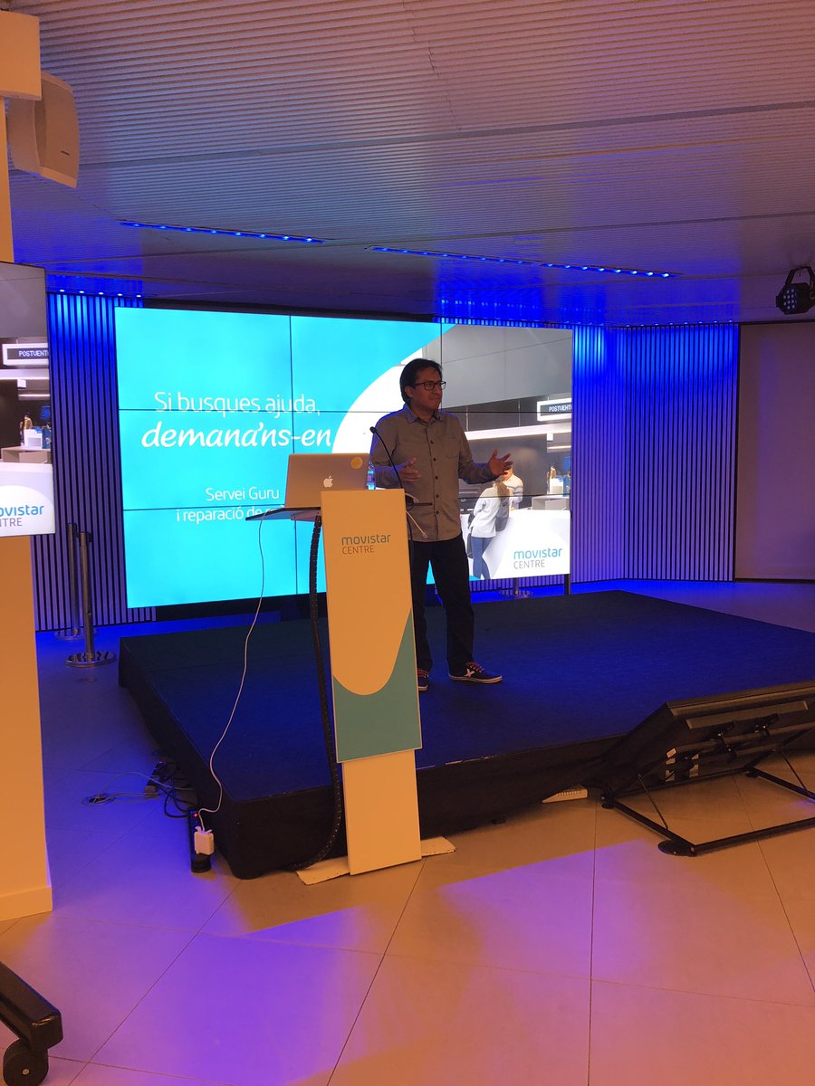 cecilia40arce's tweet photo. Listos para una nueva charla Que método de innovación seguir: #designthinking #leanstartup #designspring en @MovistarCentre con @luchodominguez @Experience__Lab https://t.co/JU1JVtm6NK