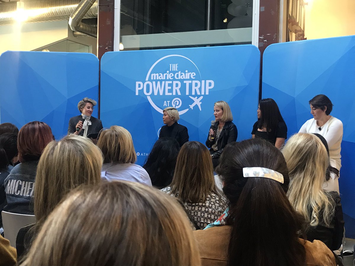 Hodges_AL's tweet photo. Good thoughts on areas ripe for disruption?  “Whatever it is, be passionate” “everything...you can connect it, extract data, and make new business outcomes”  thanks @karenplotkin @RoseSchooler for sharing at #Powertrip2018 https://t.co/vMLJv8EffR