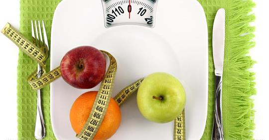 ChefZipora's tweet photo. Chef @ChefZipora always tells us the importance of eating well, even when losing weight. The research is backing her up. Eat well, my friends. #HealthyFood #celebrities #celebritychef #foodies #diet

https://t.co/5UsmRhyPis https://t.co/nBfTZ4805L