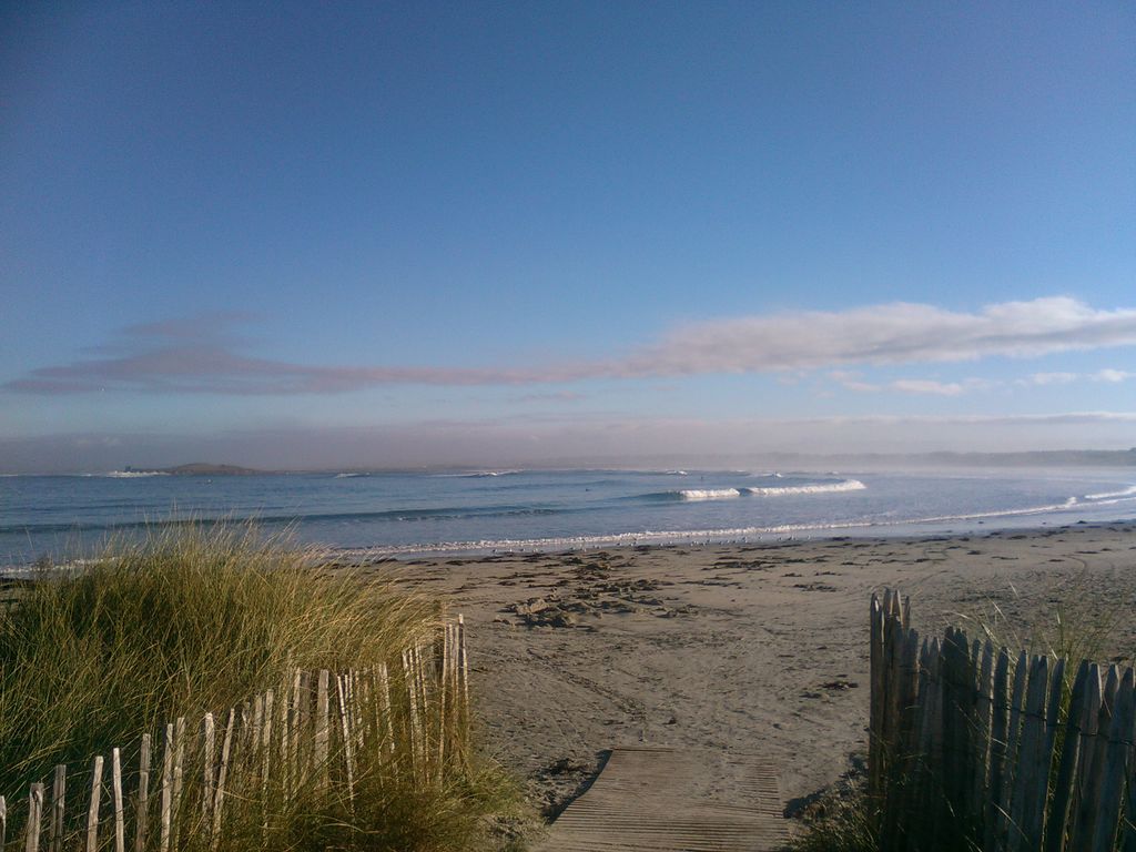 Bernard S. had a #paddleboarding session in Penmarch, France. Pictures here: suptrotters.com/en/activities/… #suptrotters