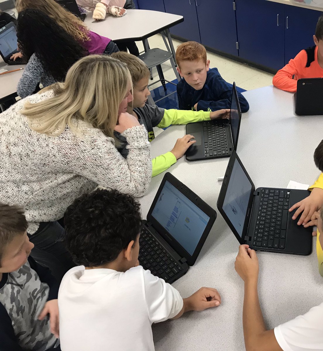 MeighanScott1's tweet photo. Loving the sound and animation #coding going on with these #thirdgrade grade @EISEagles! #steam #CSintegration #Scratch #WeAreRBB https://t.co/lXtgxqmdx3