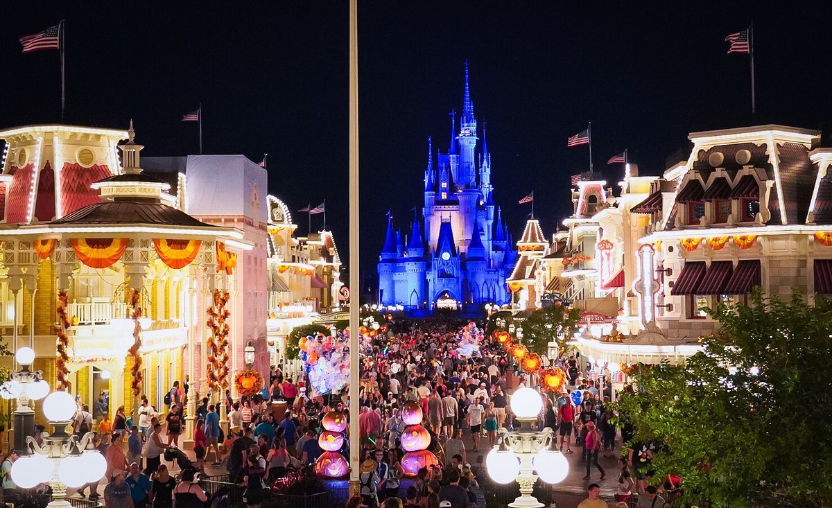 AttractionPics's tweet photo. Main Street USA! 
📷; @baba_ron https://t.co/nvvVWpdlzL