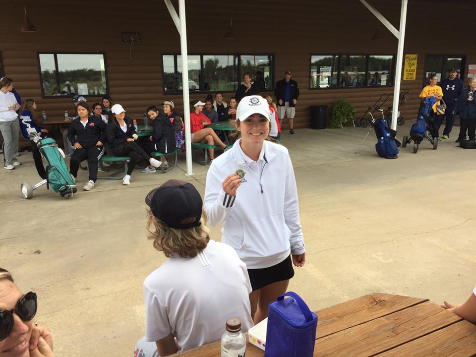 GracieNews's tweet photo. The Lady Eagles Golf season has come to a close. Congrats to Jayme Lindstrom for placing 13th at the 3-2-1A state tournament yesterday at Emporia. https://t.co/dPYYLGneEx