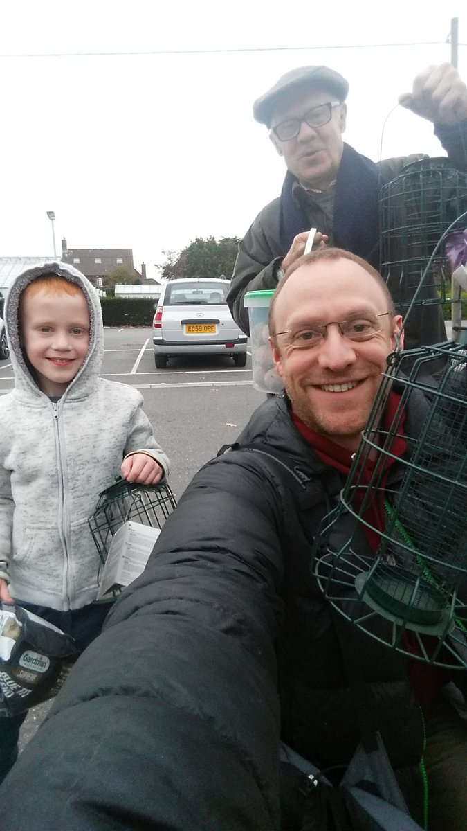 We're doing some multi-generational #citizenscience with new <a href="/GardmanUK/">Gardman</a> <a href="/GardmanWBC/">Gardman WBC</a> <a href="/_BTO/">BTO</a> feeders. Which feeder will the birds visit most often? Fat balls, peanuts or mixed seeds? Works surprising well while simultaneously making Lego... <a href="/_ieuan/">Ieuan Evans</a> <a href="/BTO_GBW/">BTO Garden BirdWatch</a>