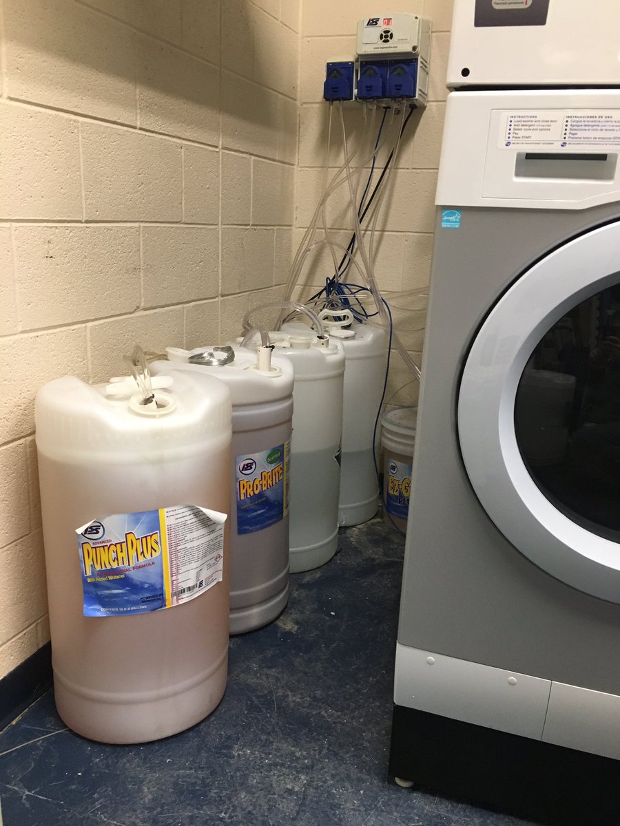 EQdaddy's tweet photo. Big thank you to my guy Andy Keller and @ISSpecialties for the new machine set up! A great and much needed addition to the equipment room! #LaundryNeverStops #dcdsEQ https://t.co/BOYjlXfvoS