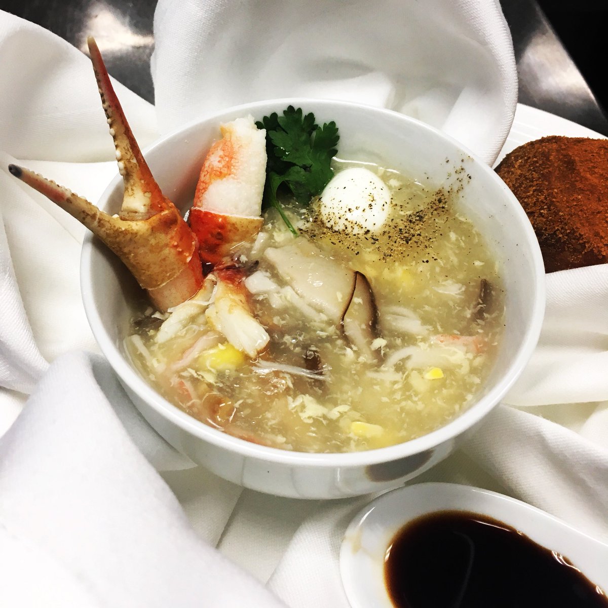Warm up with our student chef special of the day- Vietnamese crab soup 🍲 🦀 
#vietnamesefood #studentmade #soupseason #humberculinary #humbercollege