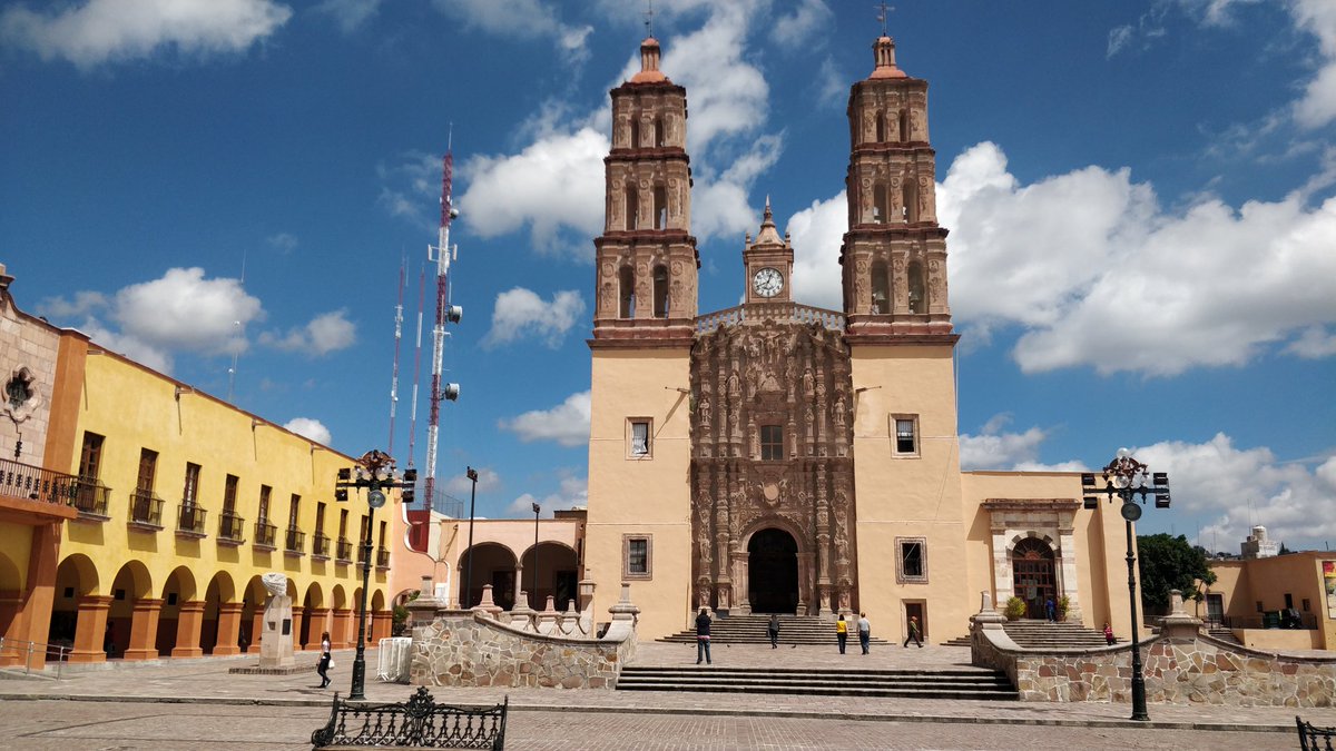 domRTW's tweet photo. Day 12: We took our rental to explore the city of Dolores Hidalgo where pastor Miguel Hidalgo proclaimed the cry of hidalgo ("grito del Hidalgo") which initiated the independence war of the Mexicans against the Spanish #doloreshidalgo https://t.co/ID4AvQi10g