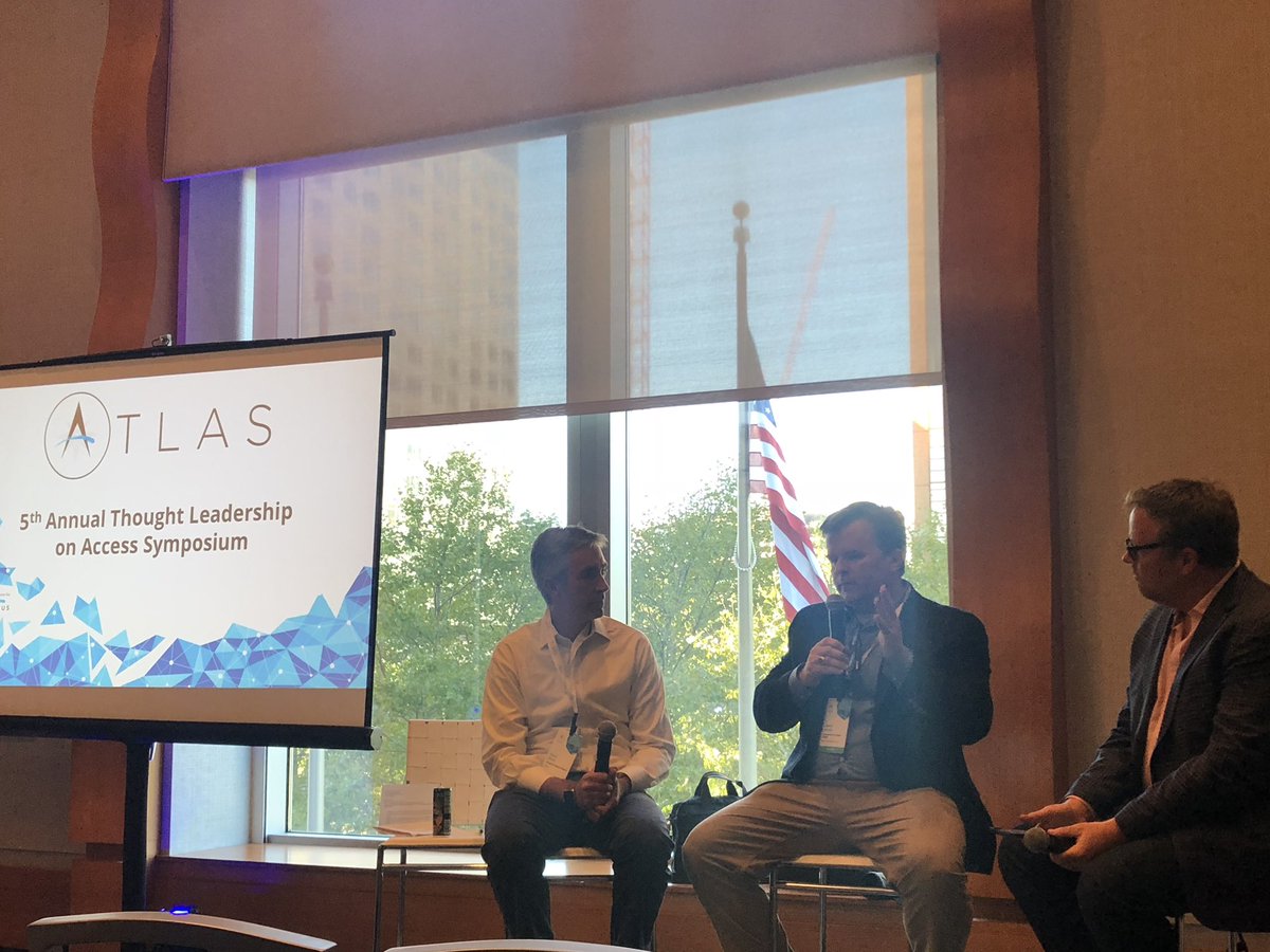 ciaogalchicago's tweet image. Always fun to hear @aaronmartinfc talk about digital health and how innovation is health system wide, not just one channel or one person. #AccessATLAS