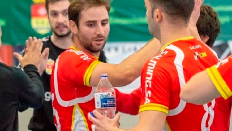 Importante victoria en Madrid <a href="/BMArroyo/">Balonmano Arroyo</a> m.facebook.com/story.php?stor…