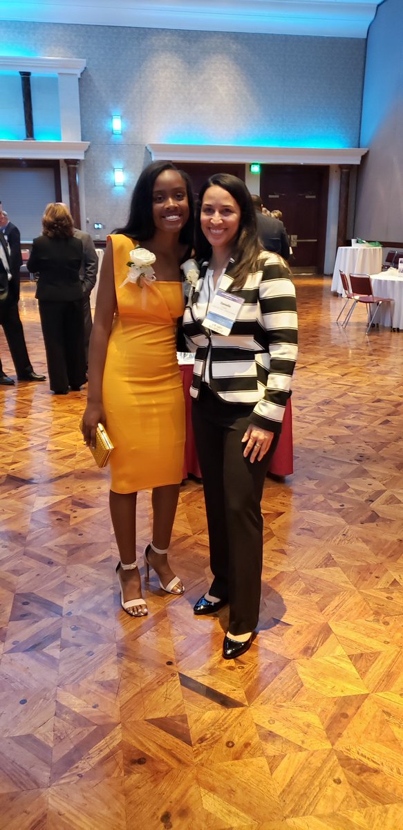 CharlotteWorks's tweet photo. We got to know Khamiah Alderman a little better. She received the 2018 Governor's #NCWorks Award of Distinction for Outstanding Teen! Read more on our website about what makes her so outstanding! @MeckEd #MeckEd #Youth
https://t.co/u8FsgJq79y https://t.co/WM8iX4psuJ
