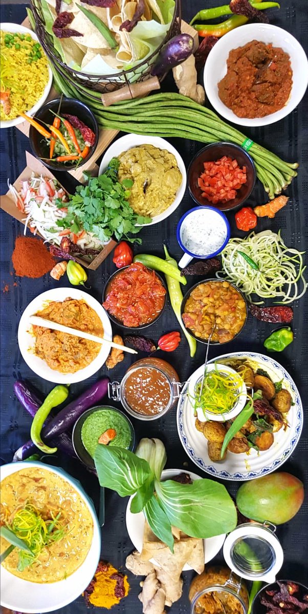 caterlink_ltd's tweet photo. National Curry Week at Portsmouth College! A massive well done to Johnno and Team, this looks incredible! #NationalCurryWeek @AshMarten 🌶🌶🌶 https://t.co/XEcWP2WcM7