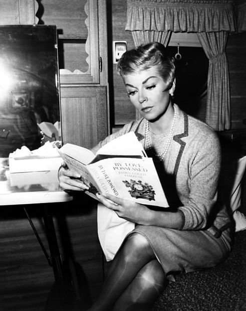 #LanaTurner
#ReadingIsSexy