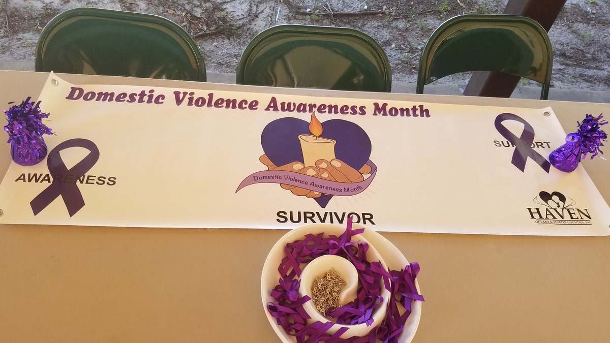 LSSC_Advising's tweet photo. Students hung t-shirts for the Clothesline Project to raise domestic violence awareness, which began today at the Leesburg campus and will begin tomorrow noon at the Sails Pavilion on the South Lake campus. https://t.co/DTNt0BiZdS