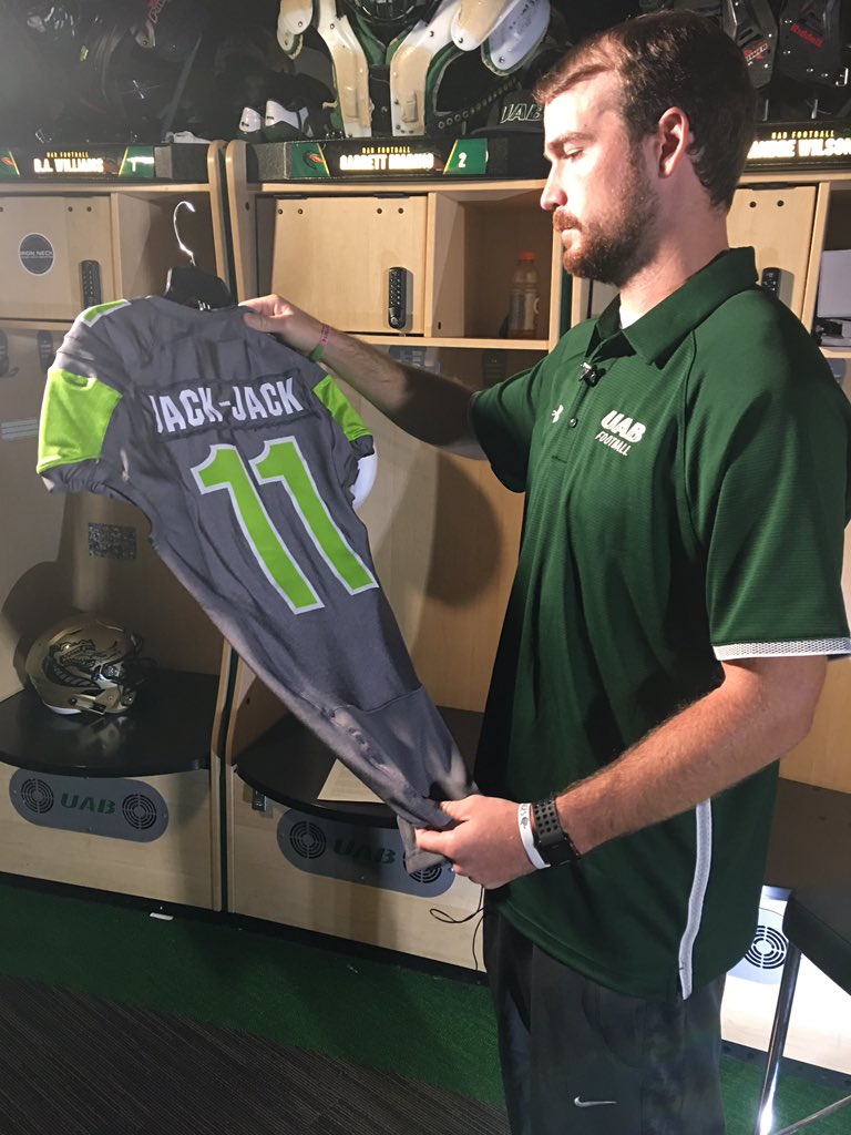 UAB_FB's tweet photo. QB A.J. Erdely will wear “Jack-Jack” this weekend in memory Jackson Thomas. Jackson passed away from Rhizomelic Chondrodysplasia Punctat at the age of five 💔 https://t.co/QXClTXjzyn