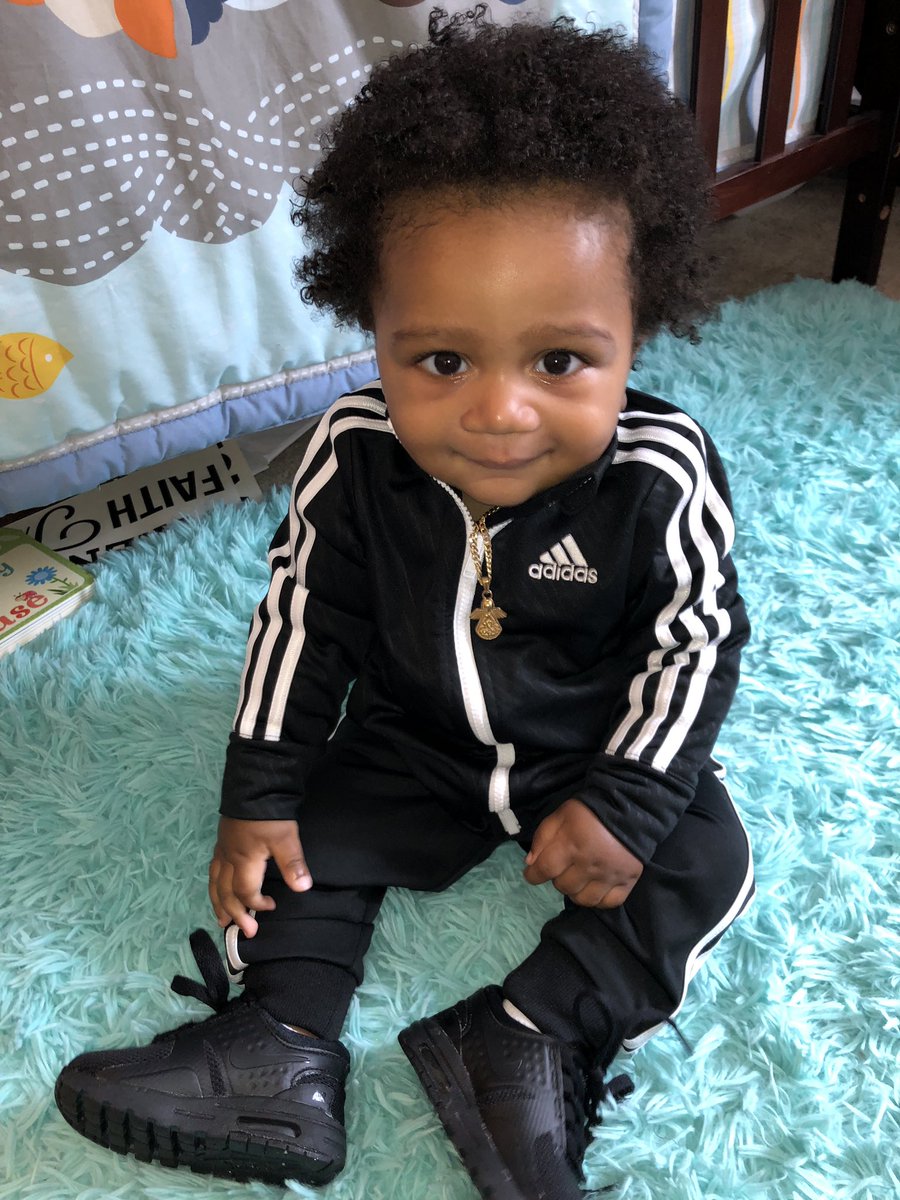 LattiMarley's tweet photo. He legit makes my heart melt 😩♥️ #babyboy #7mos https://t.co/Yxjjl3Hp4h