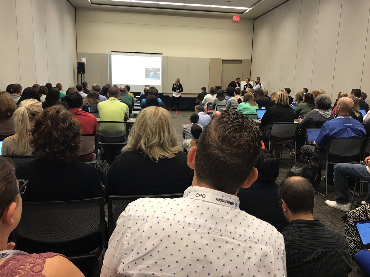 ALeighS323's tweet photo. #packedhouse in 50 Tips in 50 Minutes #UserGroupSummit https://t.co/oFGo2gKcC0