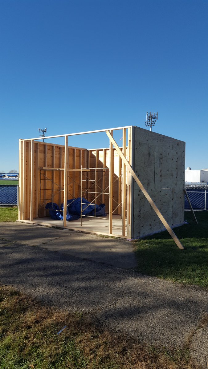 HEHSAppliedTech's tweet photo. Walls are going up quick! @HoffmanHS @HEHSMathDept  #GeometryinConstruction https://t.co/c7kYhJKtbJ