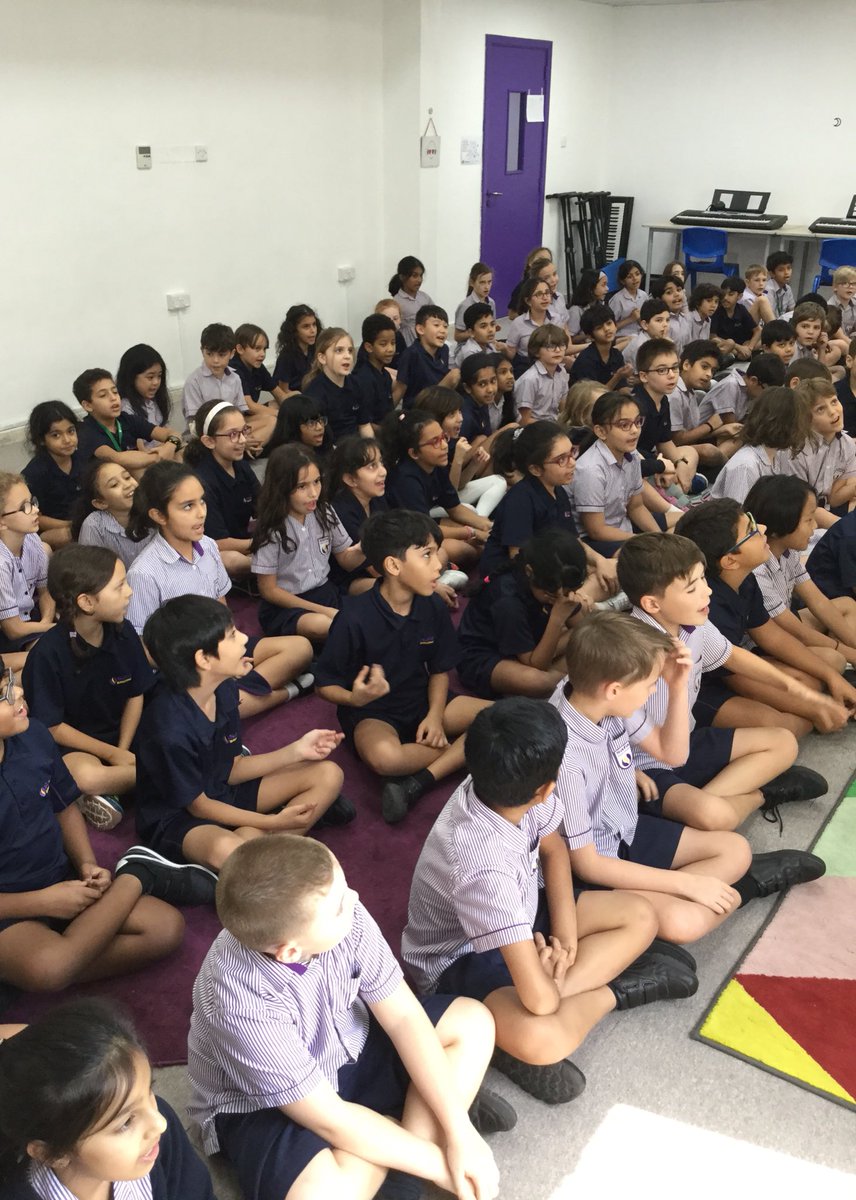 Year 4 practising the songs and dances for their production ‘The Wiz of SAFOz’ 🎶🎤🎬🦁👌🤗