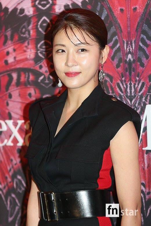 HAJIWONHK1023's tweet photo. 하지원 알렉산더 맥퀀 행사
https://t.co/JJMAYByWto
#하지원 #HaJiWon #ハジウォン #河智苑 #ХаДжиВон #hajiwon1023 #햇님 @hajiwon1023 #hajiwonhk1023 #HK1023 #河智苑香港站 #haewadal_entertainment #해와달엔터테인먼트 #광진구 #성수동 #레이어57 #LAYER57 #알렉산더맥퀸 #AlexanderMcQUEEN https://t.co/Gv6a3Qbh8T